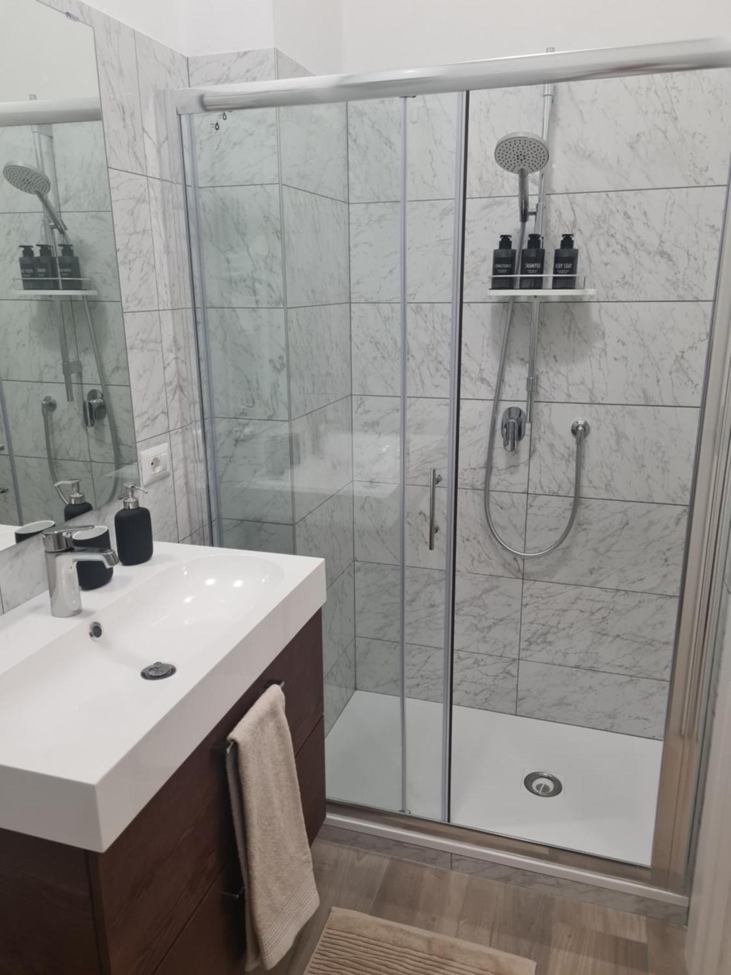 Solari Apartment มิลาน ภายนอก รูปภาพ