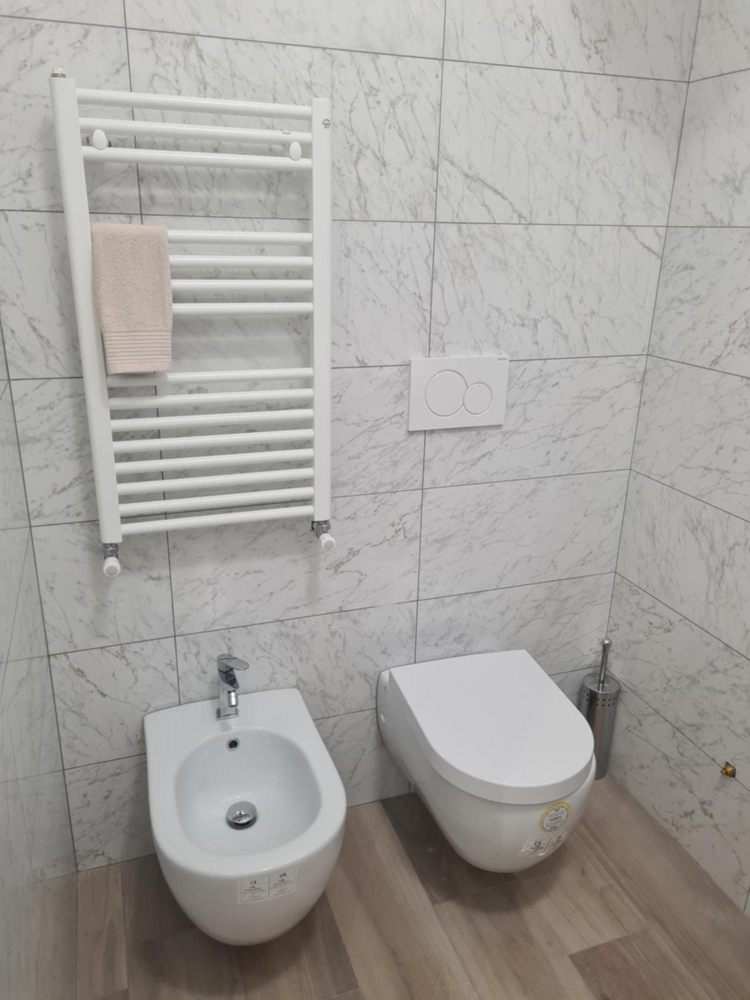 Solari Apartment มิลาน ภายนอก รูปภาพ